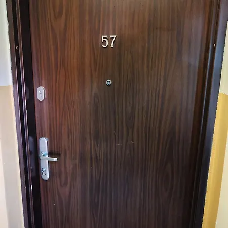 57, Self Check-in